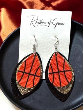 Glitter Basketball Dangle Earrings | Game Day Statement Dangles NWT